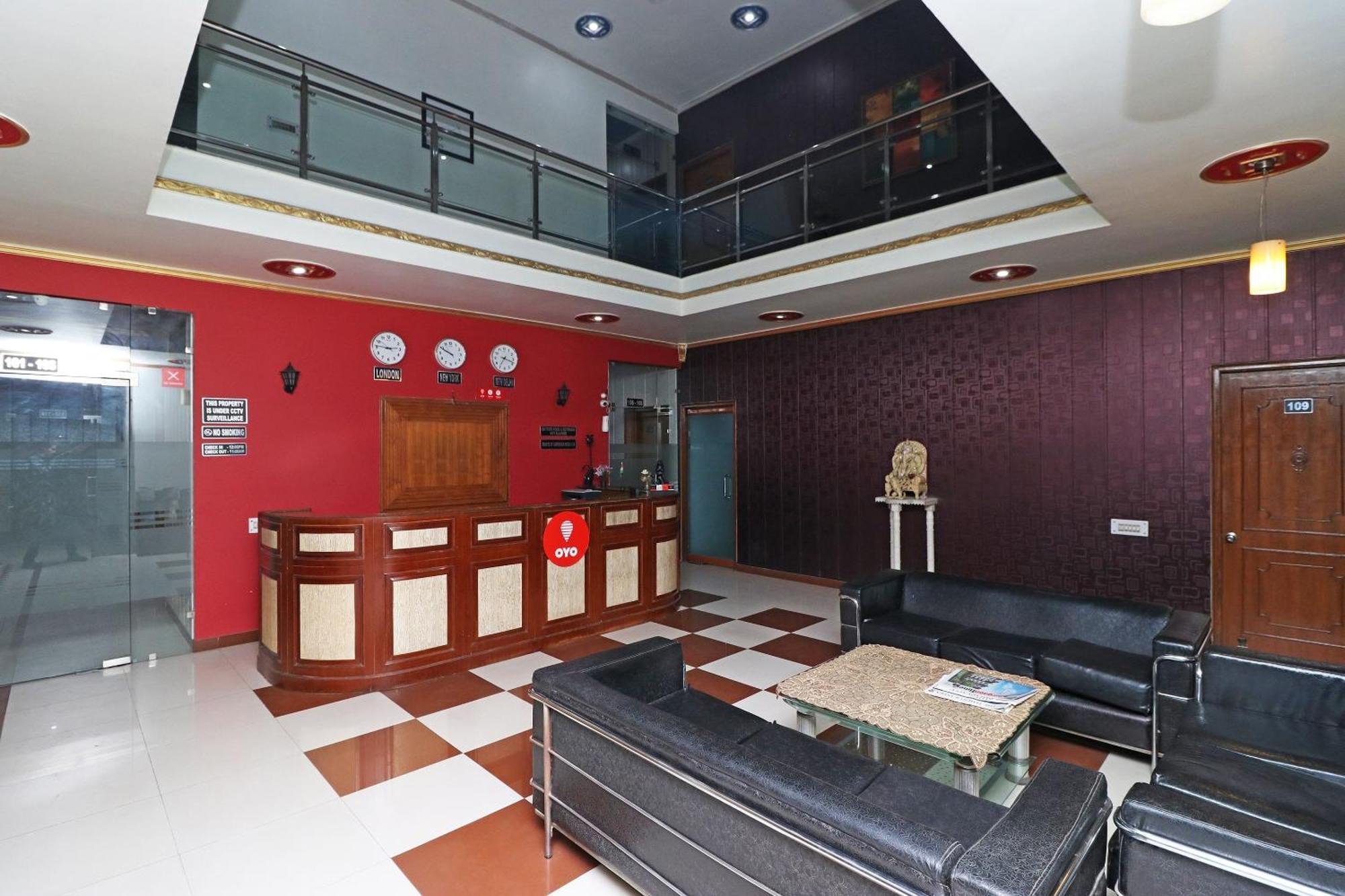 Townhouse Satguru Enclave Road Gurgaon Hotel Jāmb Exterior photo